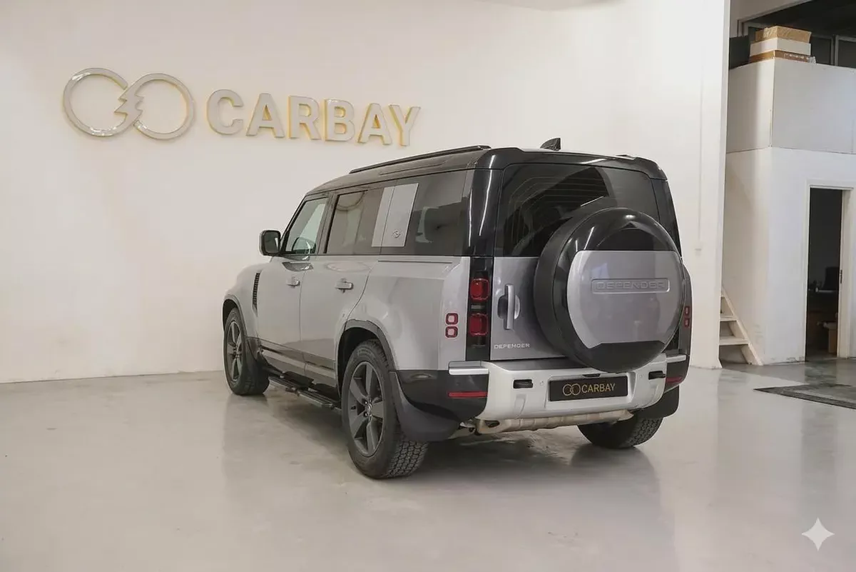 AED 5154 PM | LAND ROVER DEFENDER HSE P400 2024 | AGENCY WARRANTY TILL MARCH 2029 | SERVICE PACKAGE-7-7