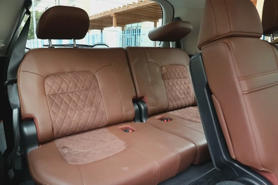TOYOTA LAND CRUISER-GXR GRAND TOURING-2019-148000KM-GCC SPECS-EXCELLENT CONDITION-19