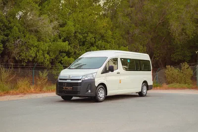 High Roof | Automatic | 13-Seater Passanger Van | GCC Specs | Ref#T38541-0