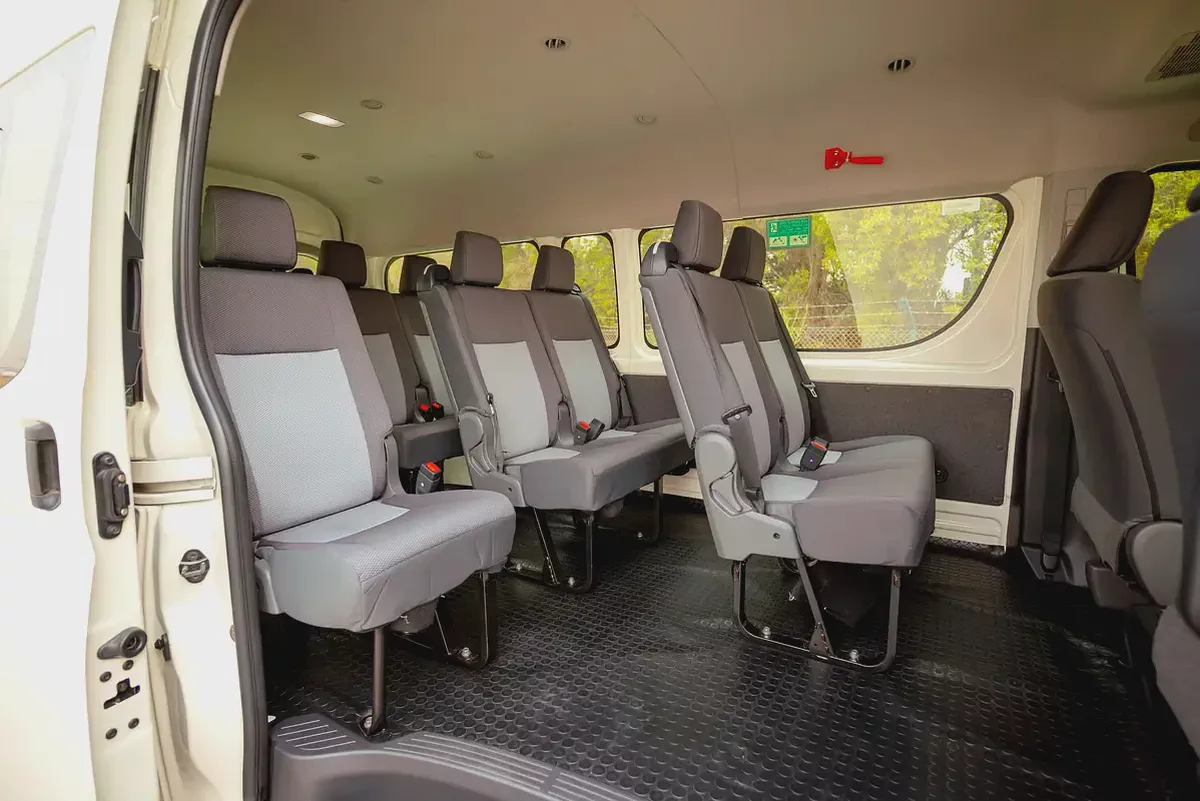 High Roof | Automatic | 13-Seater Passanger Van | GCC Specs | Ref#T38541-11-11