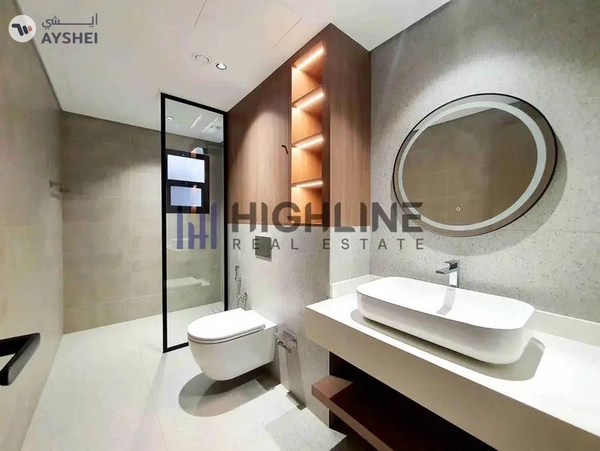 Exclusive 4-Bedroom Luxury Villa Near the Beach