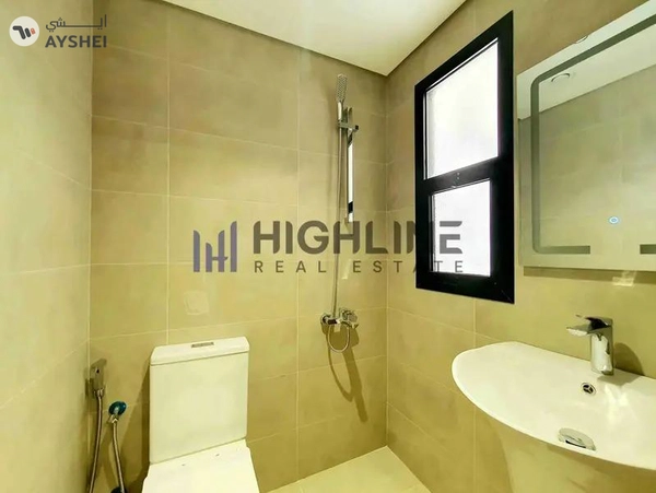 Exclusive 4-Bedroom Luxury Villa Near the Beach