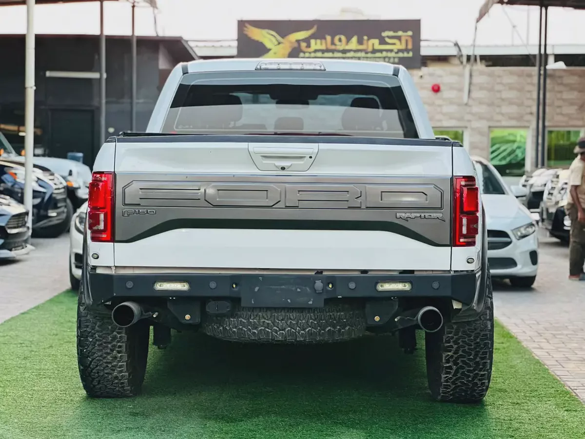 فورد رابتر 2018 فل  أوبشن 3.5L V6 | 450 حصان | كتاب وكالة وتشييكات وكالة |خليجي-19-19