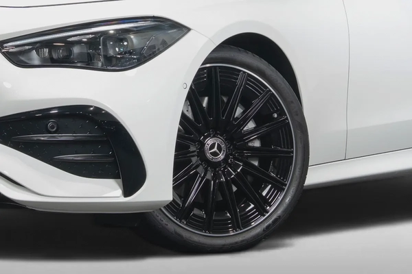 0% Downpayment | Mercedes-Benz 5 Years Warranty Package |  AED 3,952 P/M