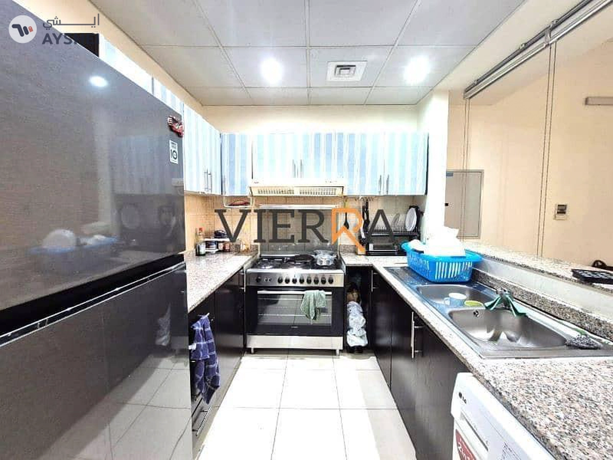 Mazaya 10A, Queue Point, Liwan, Dubai