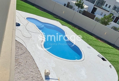 Modern Architecture | Vacant 5BR Villa | Souk-14