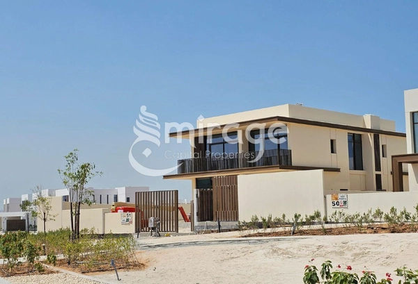 Modern Architecture | Vacant 5BR Villa | Souk