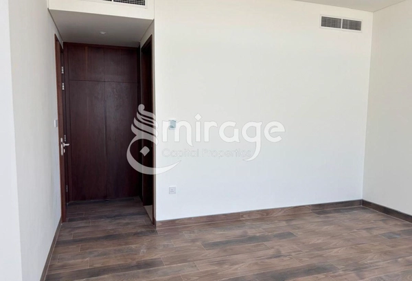 Modern Architecture | Vacant 5BR Villa | Souk