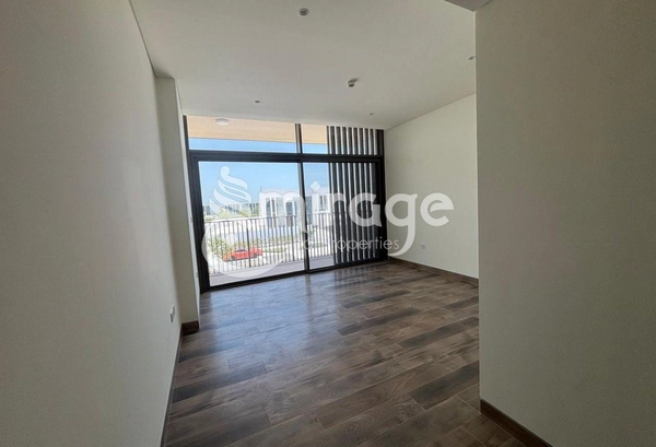 Modern Architecture | Vacant 5BR Villa | Souk