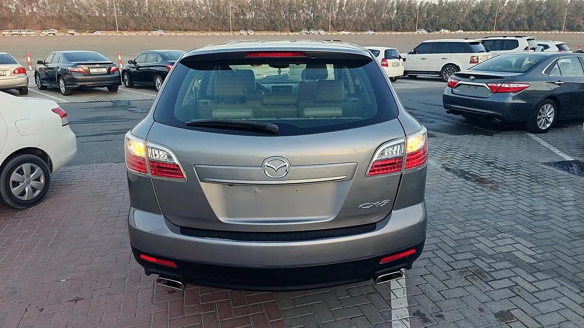 Mazda CX-9 GT 2011 - GCC Specs - Well Maintained-6-6