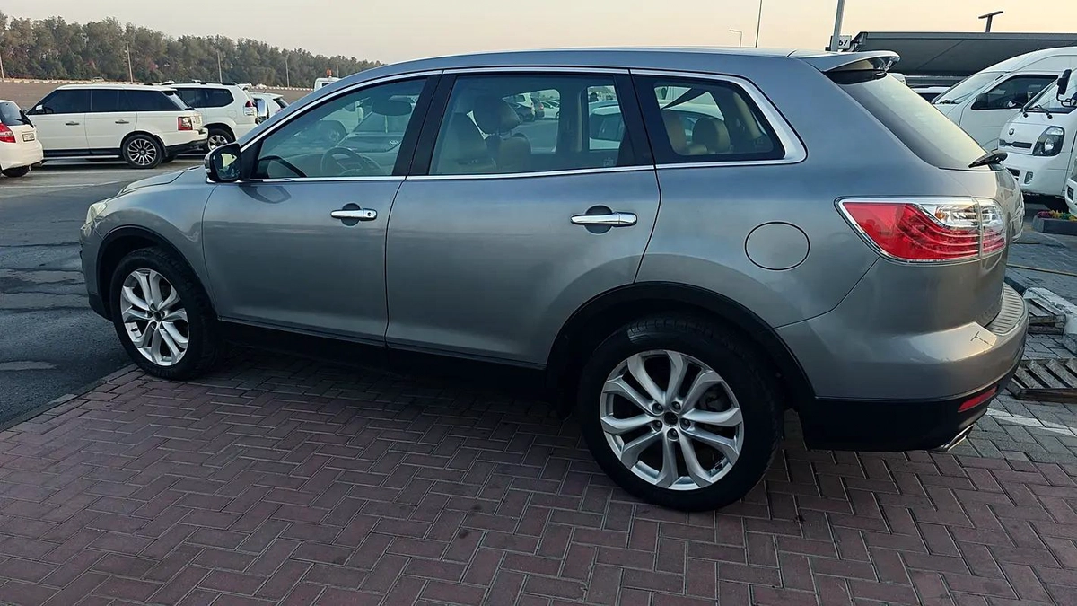 Mazda CX-9 GT 2011 - GCC Specs - Well Maintained-8-8