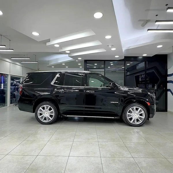 2024 Chevrolet Tahoe High Country- 3.0L V6 Diesel Turbo