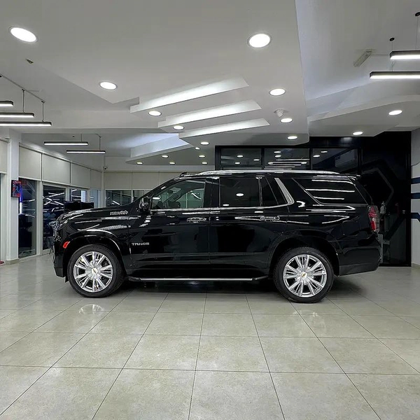 2024 Chevrolet Tahoe High Country- 3.0L V6 Diesel Turbo