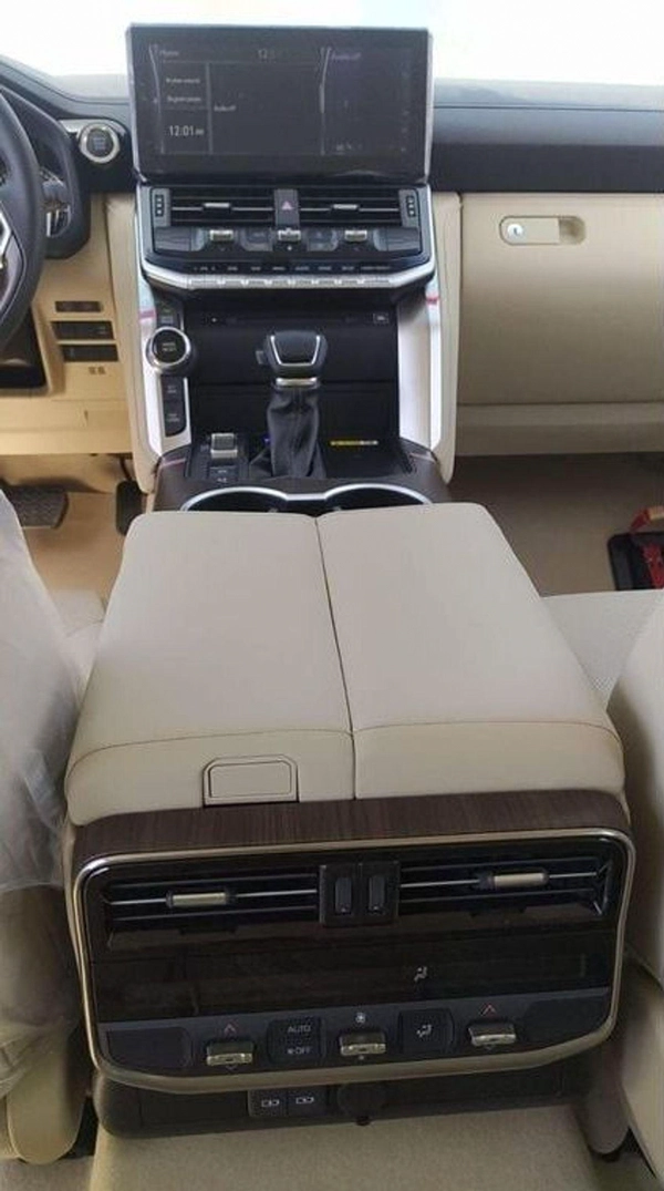 Toyota Land Cruiser VX