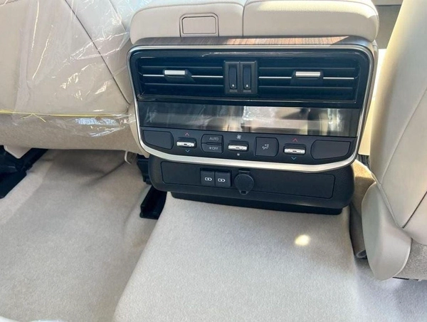 Toyota Land Cruiser VX