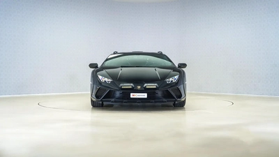 Lamborghini Huracan Sterrato-1