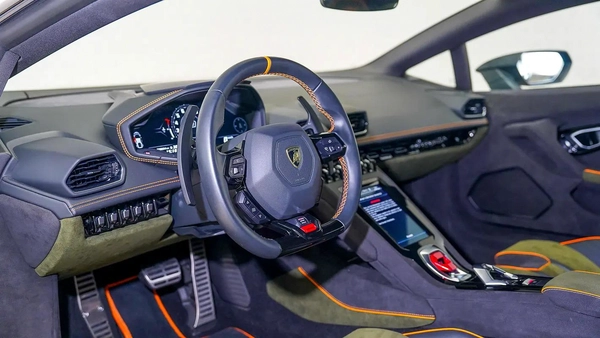Lamborghini Huracan Sterrato