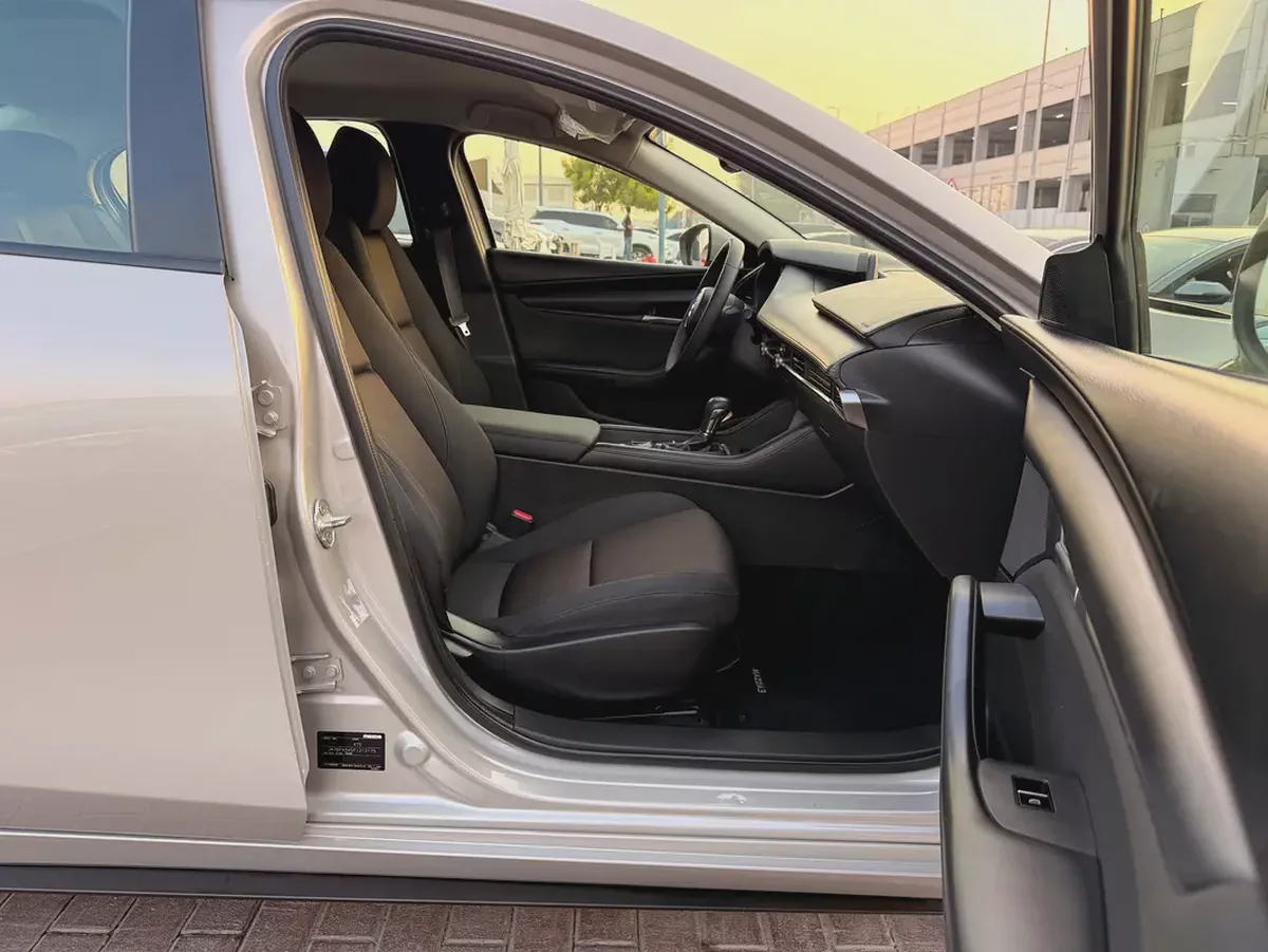 Mazda 3 2023 GCC Specs-8-8