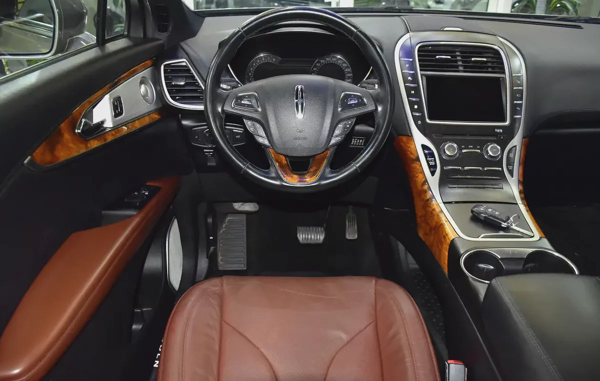 EXCELLENT DEAL for our Lincoln MKX 2.7 ECOBoost AWD ( 2016 Model ) in Beige Color GCC Specs-11-11