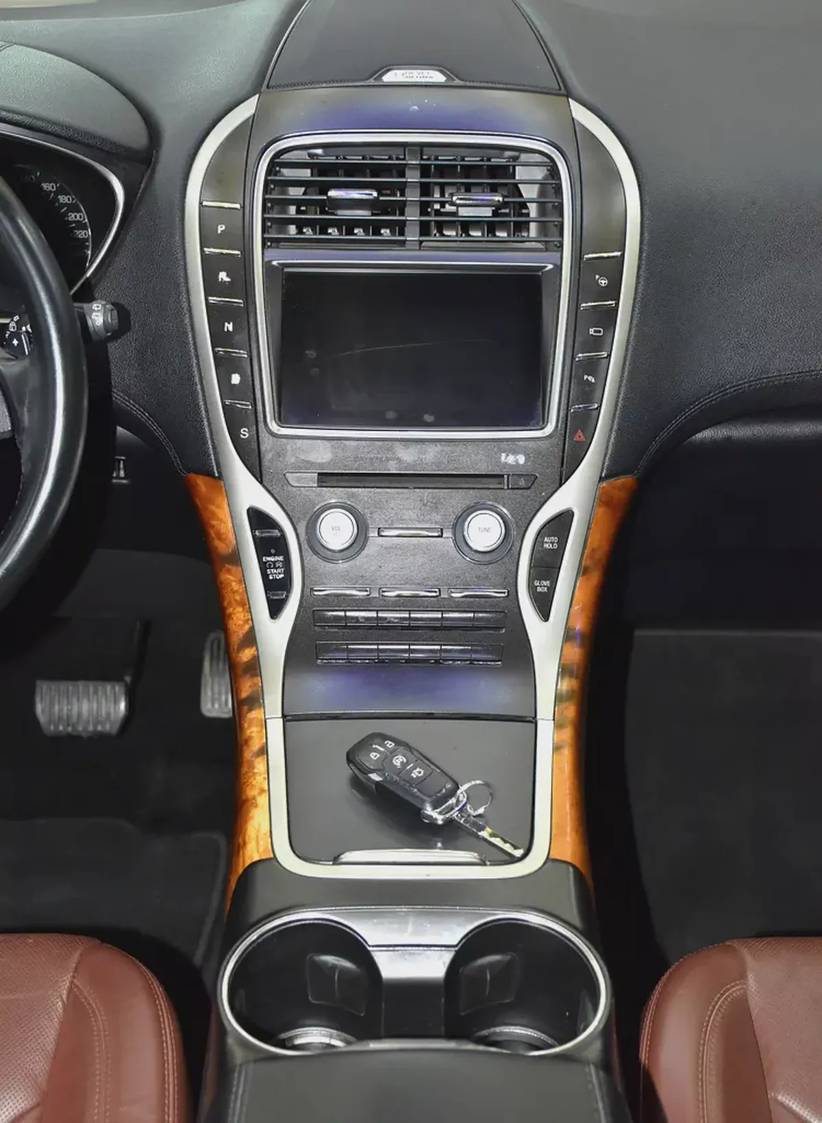 EXCELLENT DEAL for our Lincoln MKX 2.7 ECOBoost AWD ( 2016 Model ) in Beige Color GCC Specs-14-14