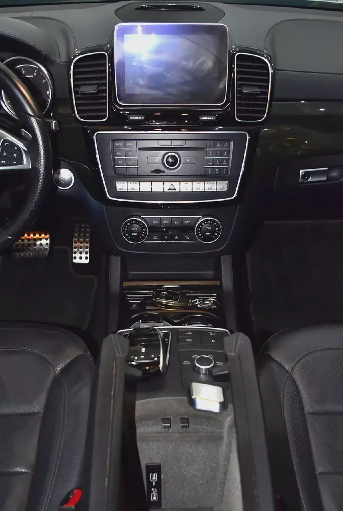 EXCELLENT DEAL for our Mercedes Benz GLE43 AMG ( 2018 Model ) in Silver Color GCC Specs-15-15