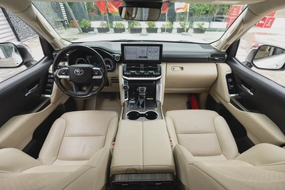 Toyota Land Cruiser 2023-2