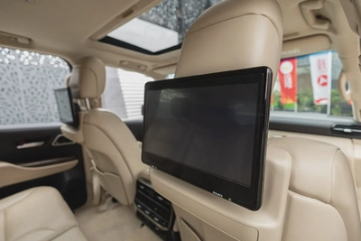 Toyota Land Cruiser 2023-4
