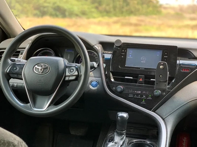 Toyota Camry LE-4