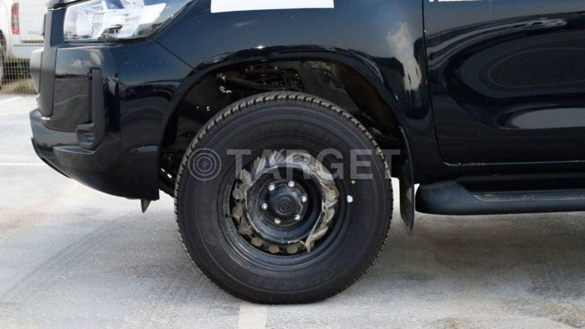 Toyota Hilux GL HILUX 2.4L MED OPTION-14-0