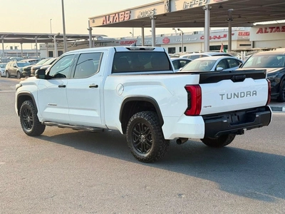 Toyota Tundra SR (NON GCC)-12