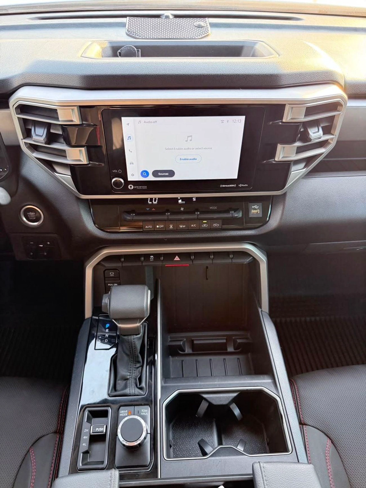 Toyota Tundra SR (NON GCC)-7-0