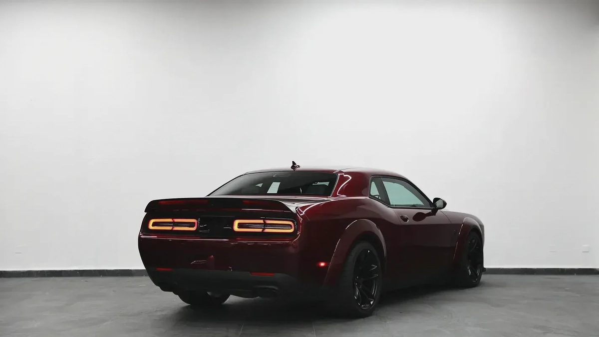 Dodge Challenger SRT
