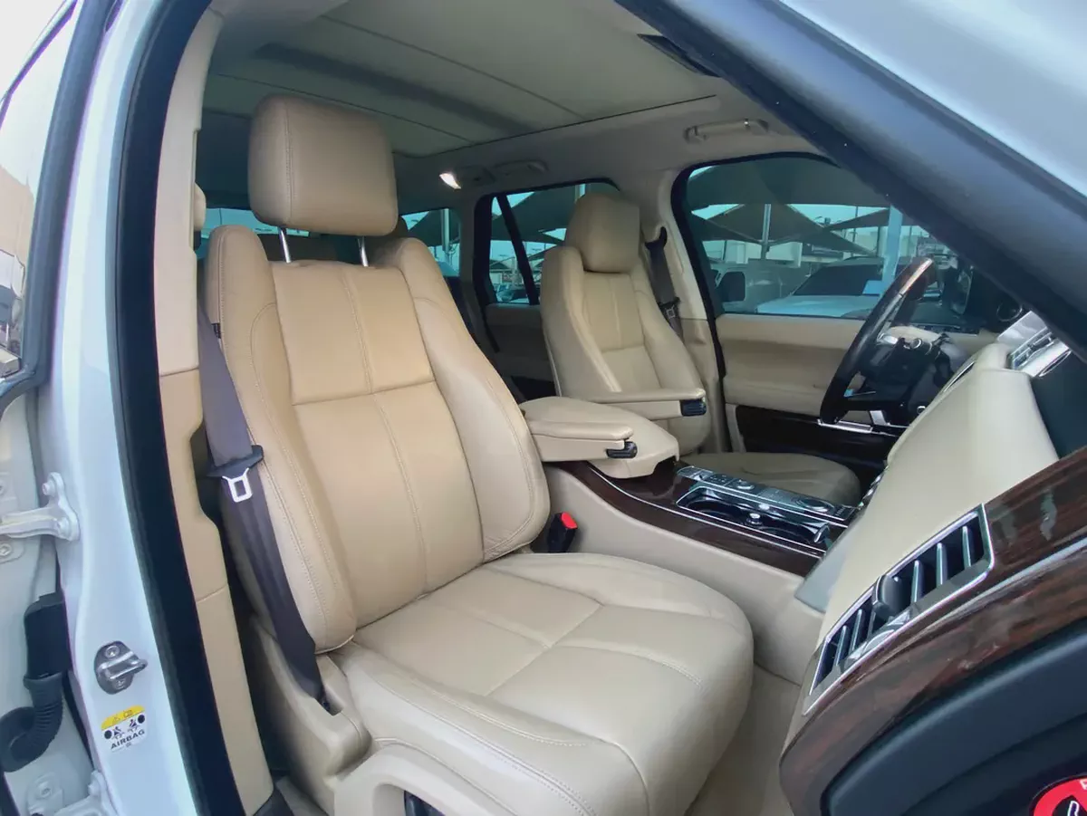Range Rover Vogue 2015 White-13-13