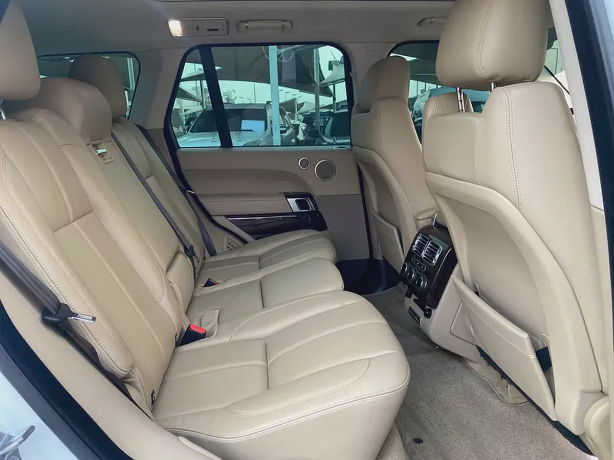 Range Rover Vogue 2015 White-16-16