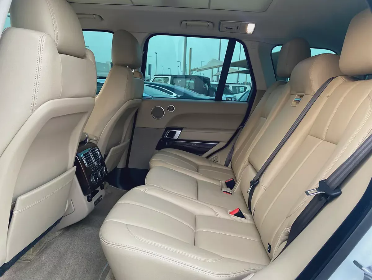 Range Rover Vogue 2015 White-17-17
