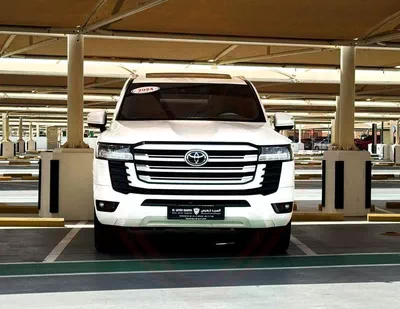 Toyota Land Cruiser GXR 3.5 L | | GCC | Accident-Free | In Excellent Condition | 4452 P.M-1