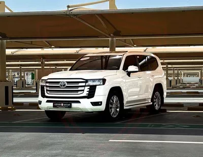 Toyota Land Cruiser GXR 3.5 L | | GCC | Accident-Free | In Excellent Condition | 4452 P.M-2