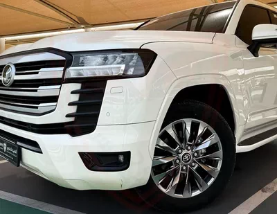 Toyota Land Cruiser GXR 3.5 L | | GCC | Accident-Free | In Excellent Condition | 4452 P.M-3