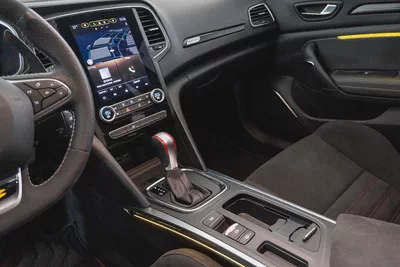 2024 Renault Megane RS Ultime Edition / Renault Warranty and Service Contract-7
