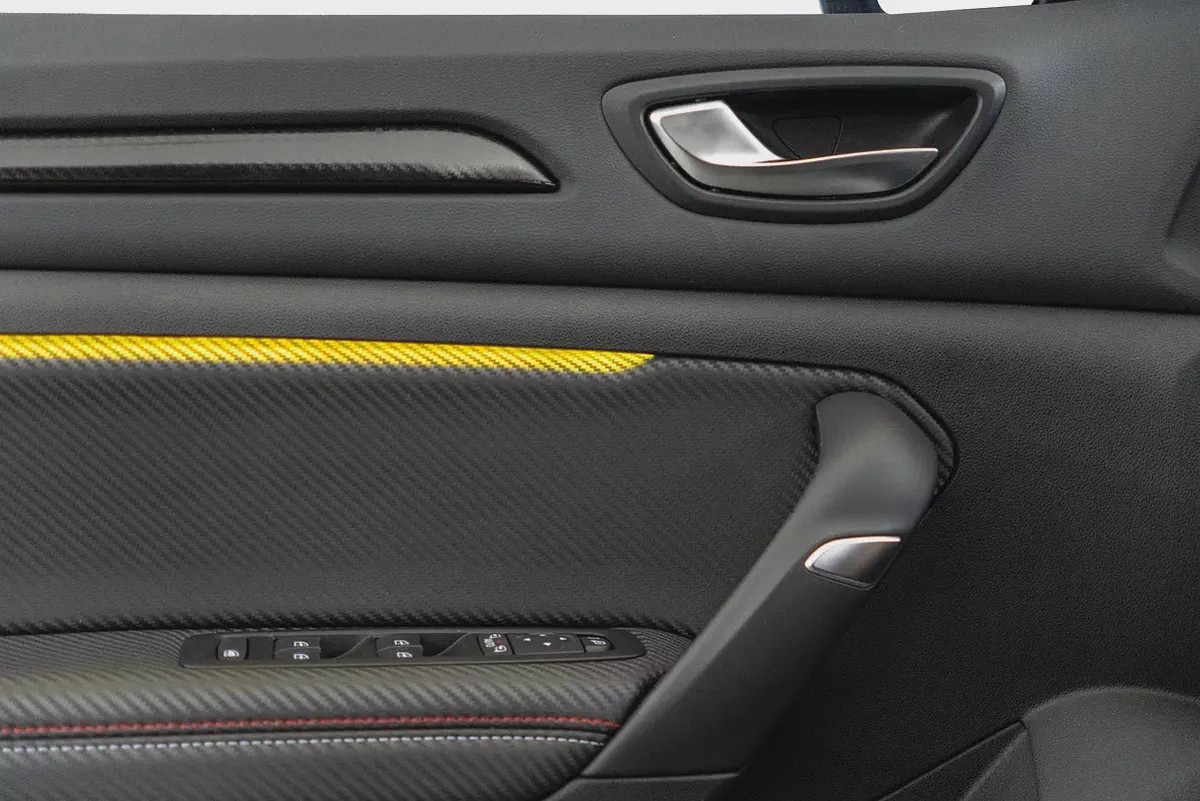 2024 Renault Megane RS Ultime Edition / Renault Warranty and Service Contract-9-9