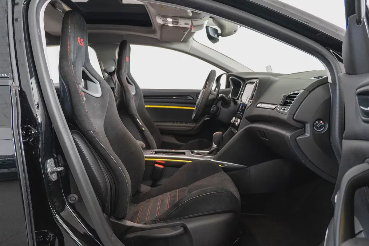 2024 Renault Megane RS Ultime Edition / Renault Warranty and Service Contract-6-6