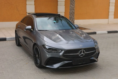 CLA250 4MATIC - GCC SPECS - 5 YEARS WARRANTY / SERVICE 105,000 KM - ACCIDENT FREE --3