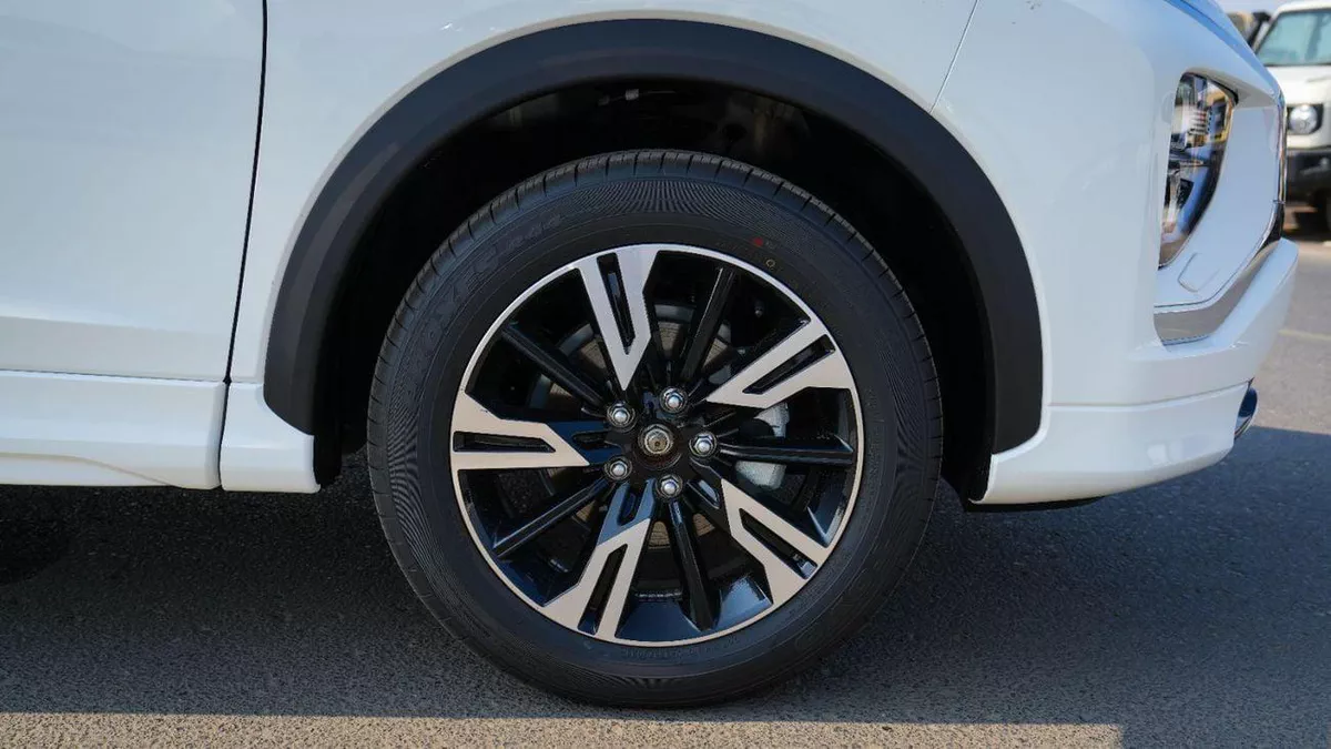 Mitsubishi Eclipse Cross GLS HIGH LINE Brand New – 1.5L Petrol 4WD Automatic – H43 – GCC 2026 – Export Only-9-0