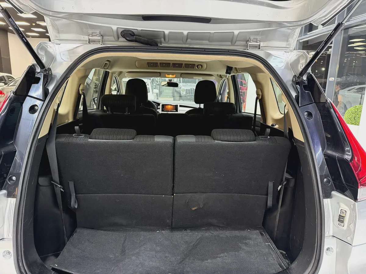 Mitsubishi Xpander GLS Top Line 2022 GCC Specs Original Paint-5-5