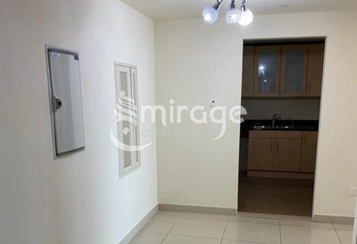 Ready to Move | High Floor | Prime Area-5