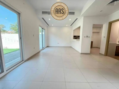 Hot Property! 3Bedroom Townhouse Villa Available For Rent in Villanova-1