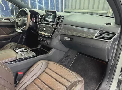 2016 Mercedes -Benz AMG GLE 63s | Low Mileage | GCC | Recently Serviced-9