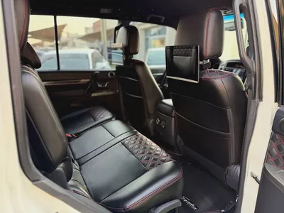 Mitsubishi Pajero -2020-Signature Edition- GCC-free accident-original paint-SERVICE ALFUTTAIM-8