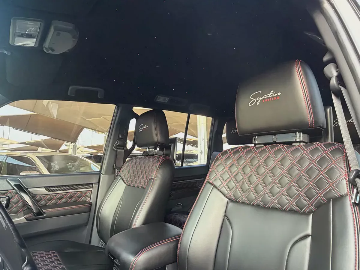 Mitsubishi Pajero -2020-Signature Edition- GCC-free accident-original paint-SERVICE ALFUTTAIM-17-17