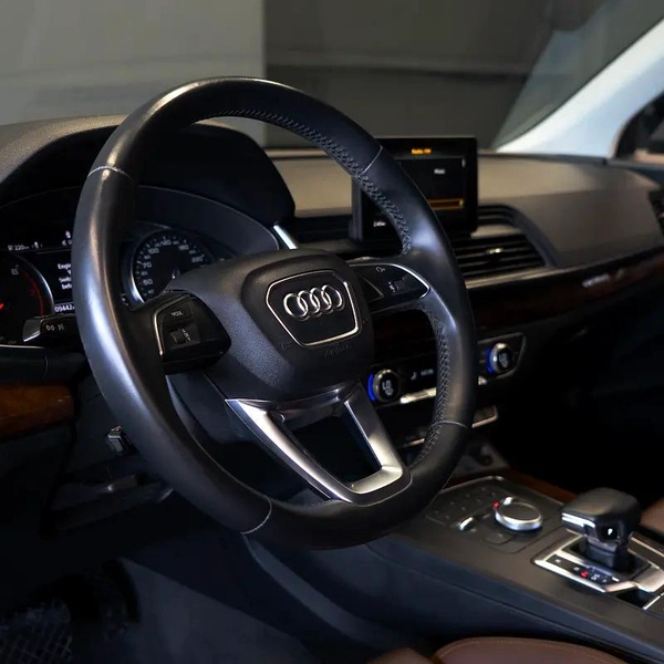 AED 1,532 pm • 0% Downpayment • Audi Q5 45Tfsi • 1 Year Warranty